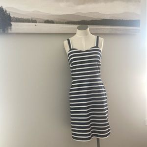 Old Navy navy and white striped dress
